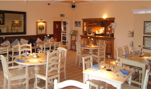 Restaurant at the Golden Cross Inn near Stratford-upon-Avon