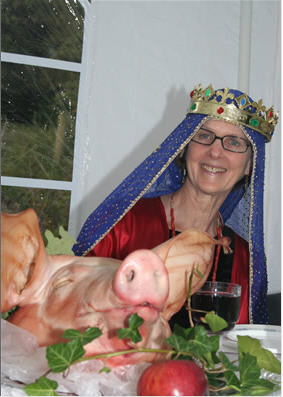 Queen Matilda at Pig Face Day feast, Avening
