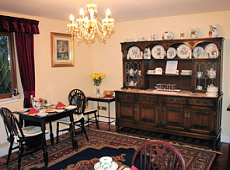 Meadow View Bed and Breakfast Dining Room
