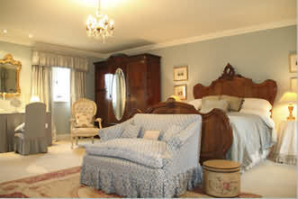 Mole End Luxury Bed and Breakfast at Stow